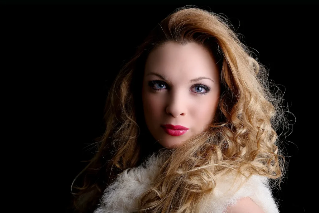 Retuš a dodání fotek – jemná úprava portrétu na monitoru před exportem